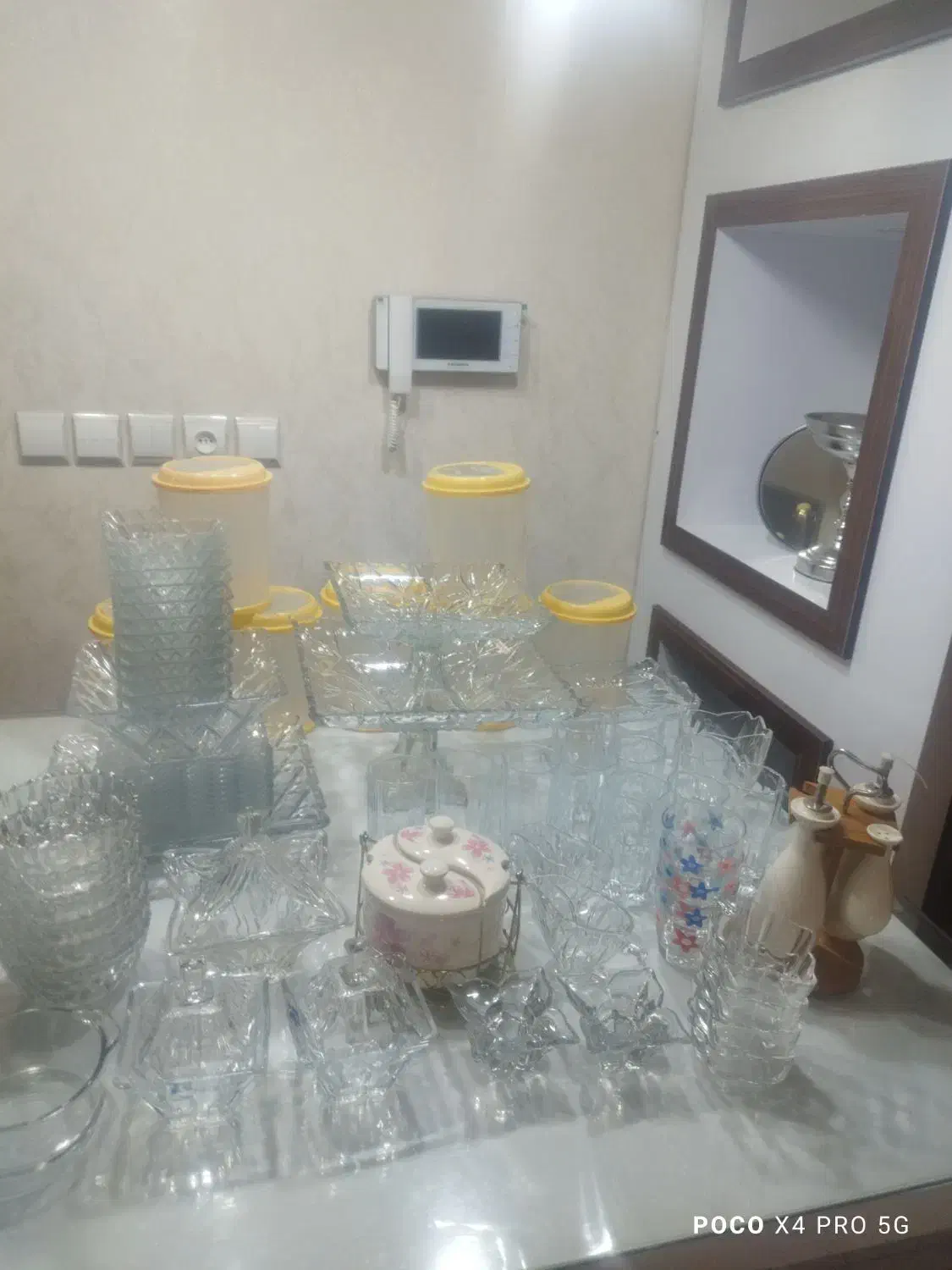 خرده ریز های آشپزخانه|ظروف سرو و پذیرایی|شاهینشهر, گرگاب|دیوار