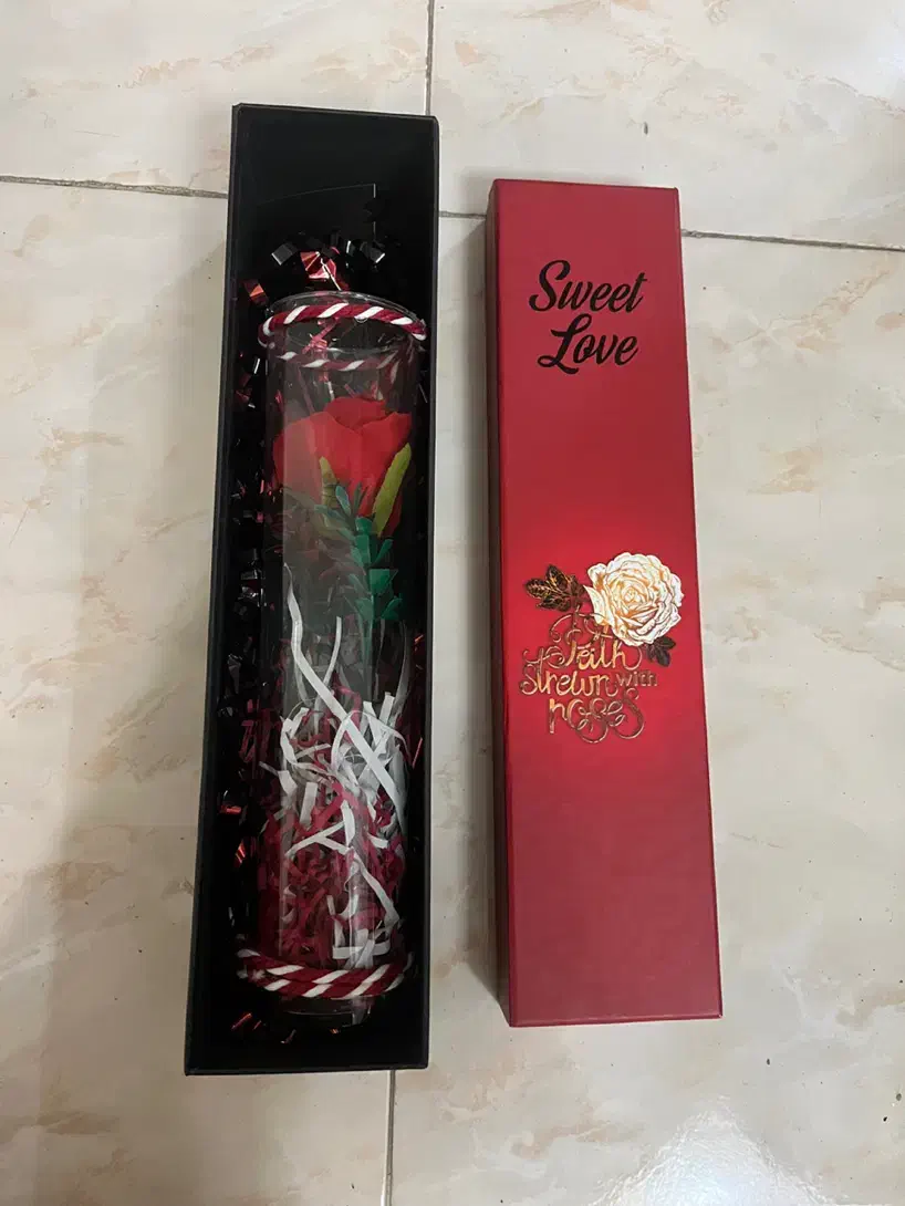 دکوری گل شیشه ای|گل مصنوعی|بهارستان, |دیوار