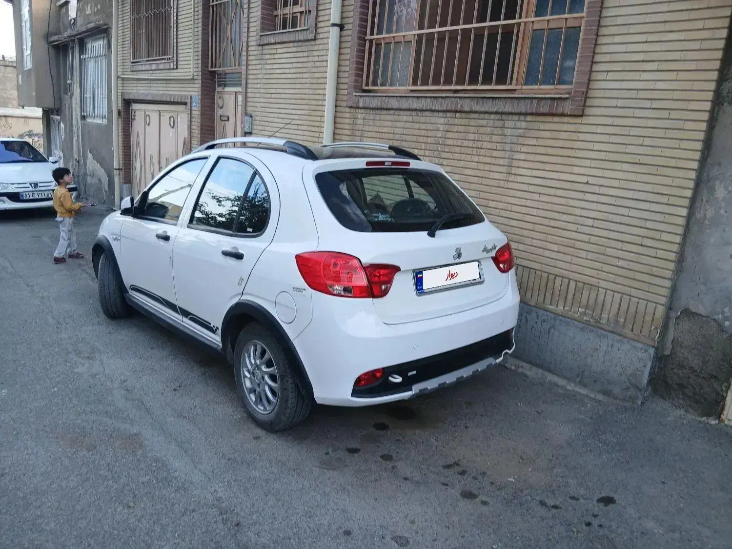 کویک 85گانه GXRLتمام فول مانیتور دار|خودرو سواری و وانت|سنندج, |دیوار