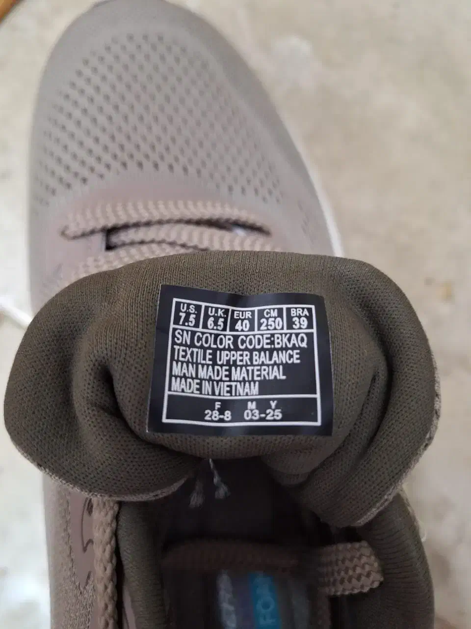 فروش کفش اسکیچرز|کیف، کفش، کمربند|فسا, |دیوار