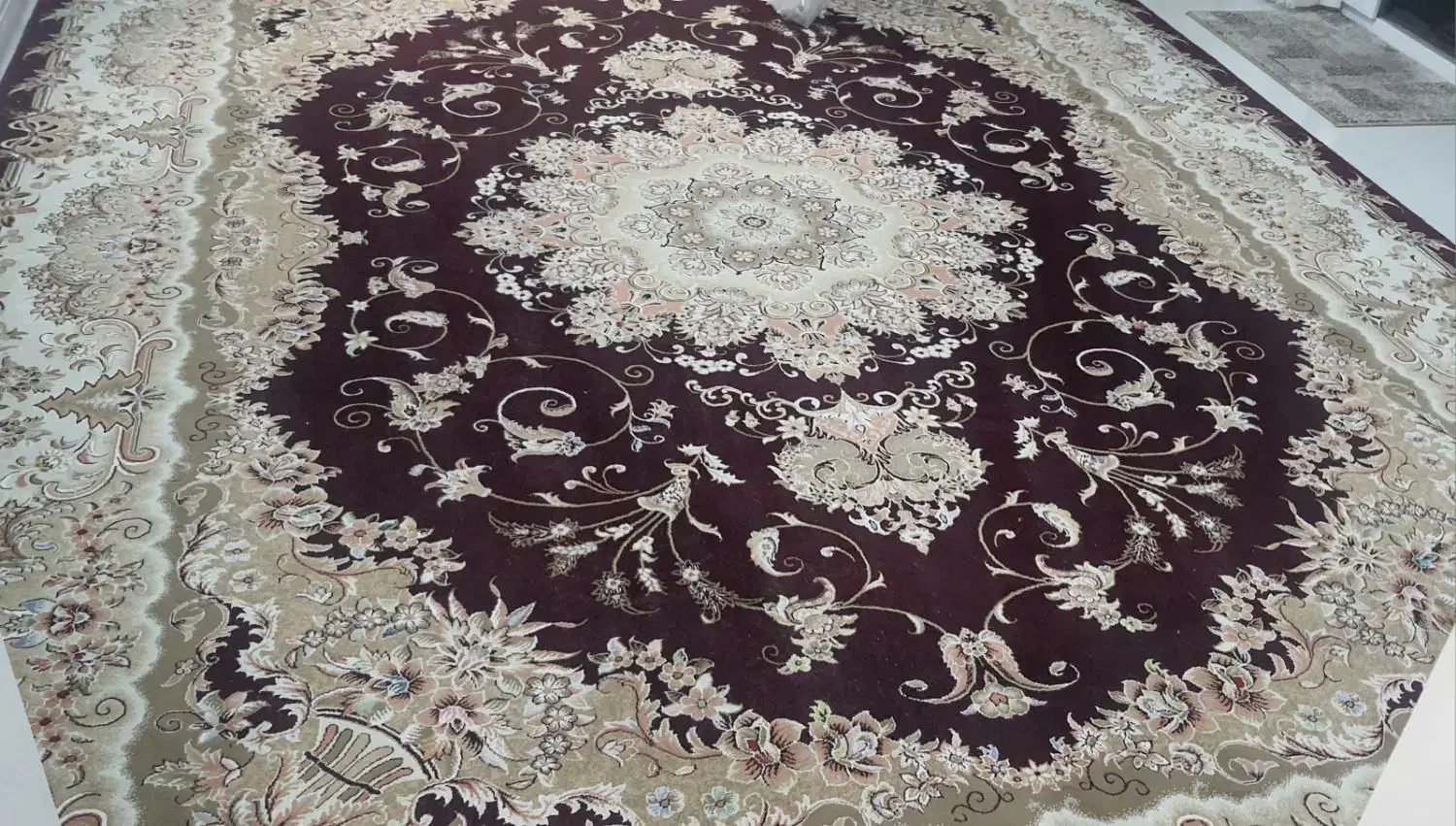 فرش کارکرده|فرش|بهشهر, |دیوار