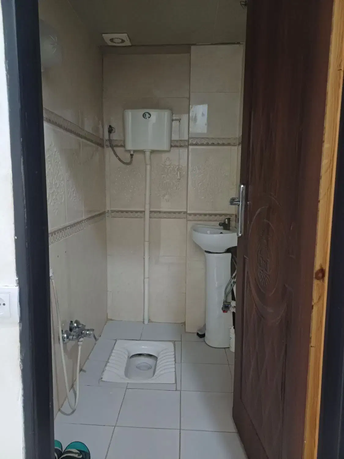 آپارتمان صد متری طبقه سوم|فروش آپارتمان|مشهد, حضرت حجت|دیوار