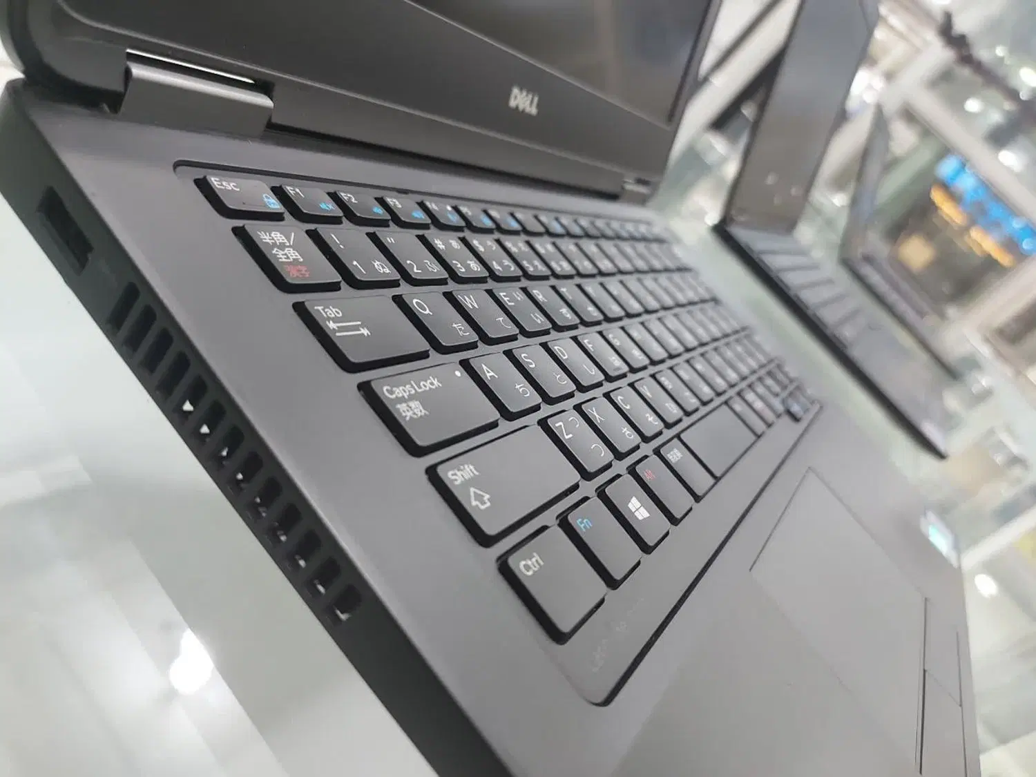 لپتاپi5 قدرتمند dell نسل ۶ DDR4 تنها با یک برگ چک|رایانه همراه|قم, صفائیه|دیوار