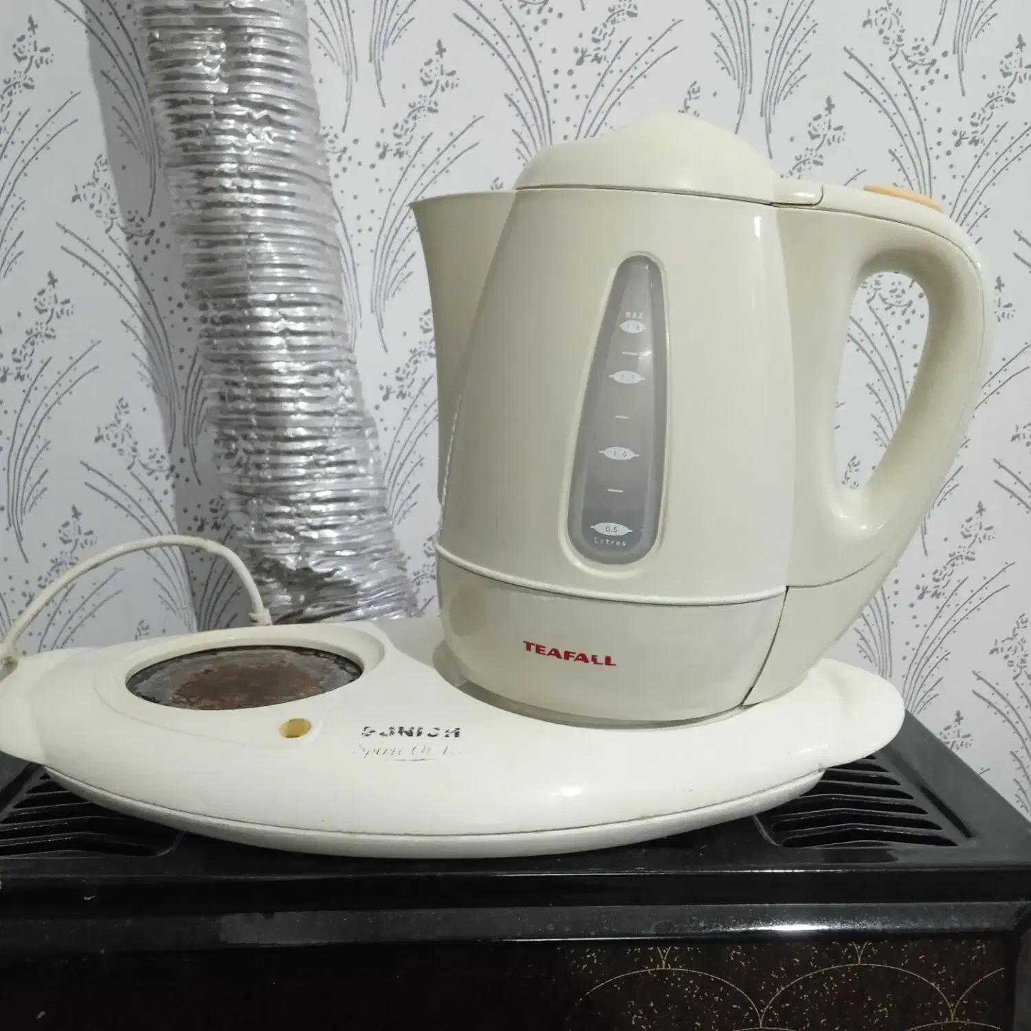 چایی ساز|سماور، چایساز، قهوهساز|کاشان, پشت شهربانی|دیوار