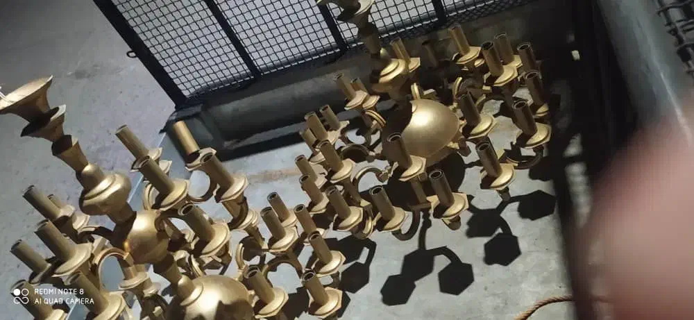 فروش خریدار لوستر برنجی برنزی آبکاری|لوستر و چراغ آویز|پرند, فاز ۳|دیوار