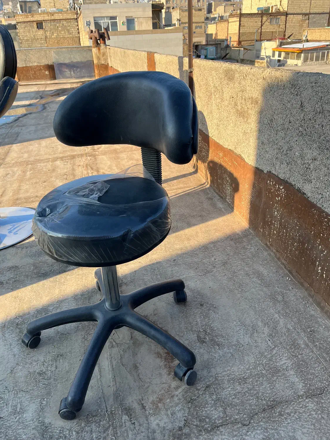 صندلی کپ|آرایشگاه و سالنهای زیبایی|مشهد, سرافرازان|دیوار