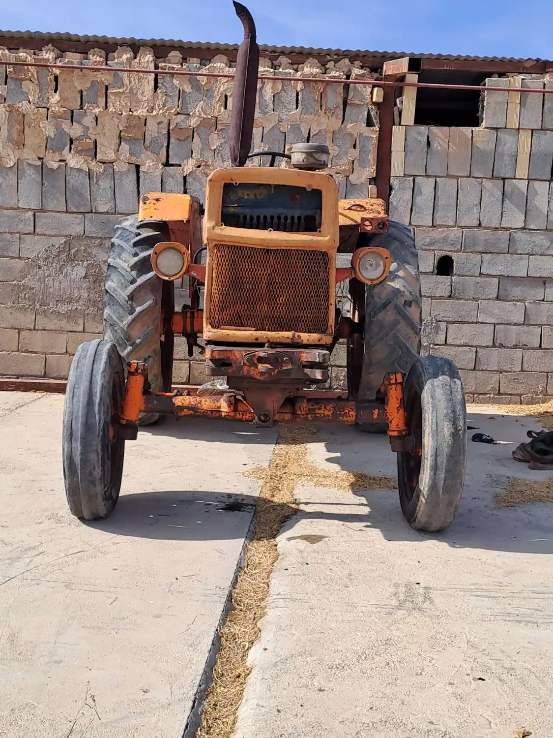 تراکتور رومانی مدل ۶۵|خودرو سنگین|خرمدشت, |دیوار
