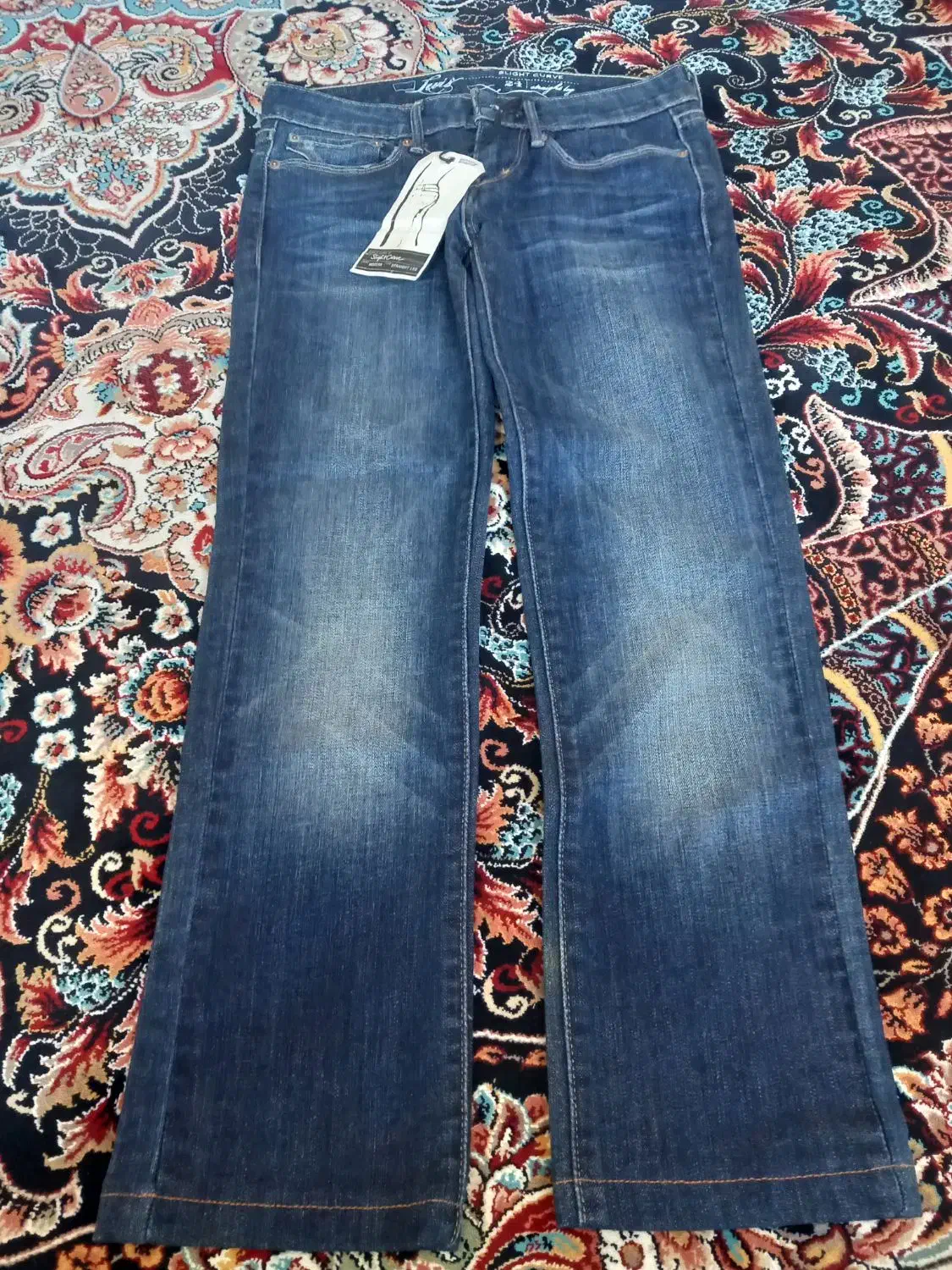 شلوار لی|کفش و لباس بچه|لاهیجان, آهندان|دیوار