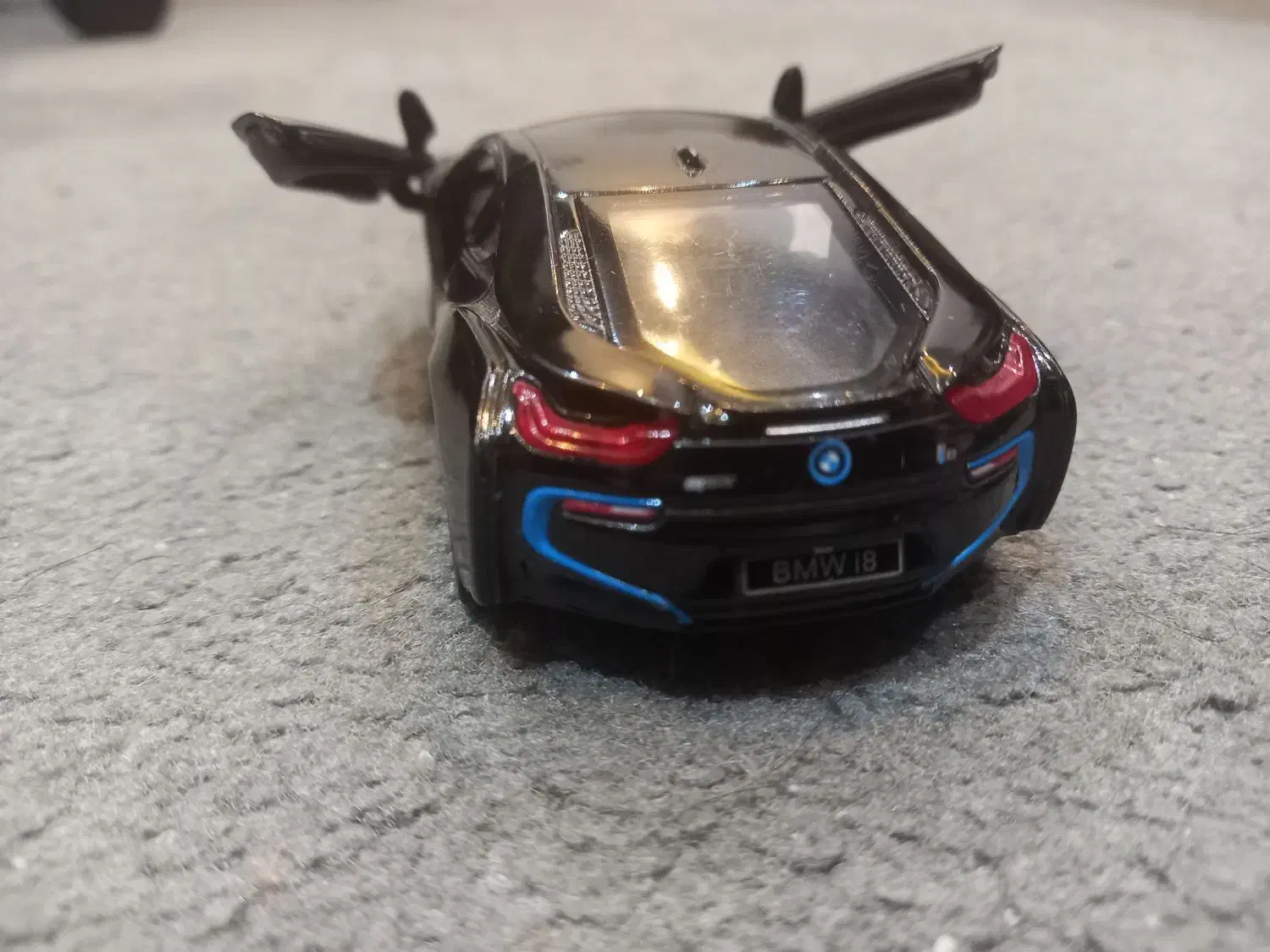 ماشین اسباب بازی ماکت فلزی مشکی - BMW i8|اسباببازی|قائمشهر, |دیوار