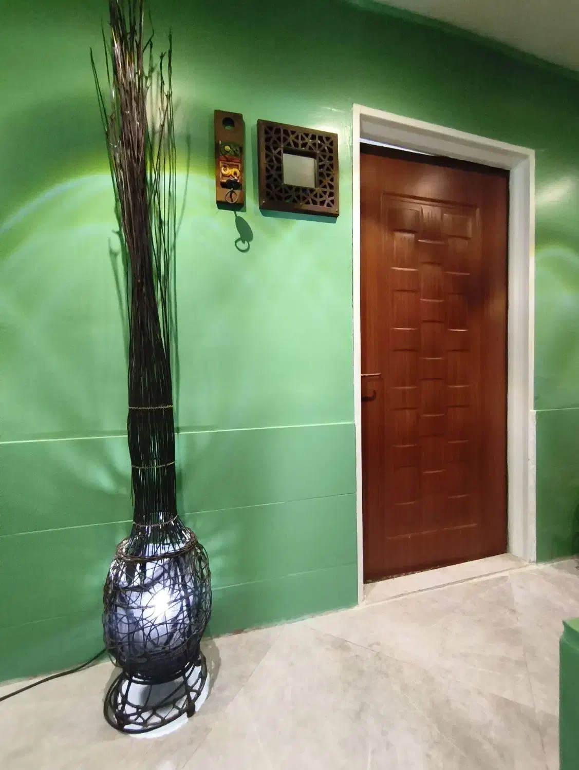 آباژور کنار سالنی طرح مرداب|چراغ خواب و آباژور|مشهد, امیریه|دیوار