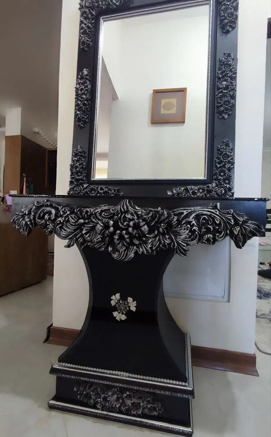 آیینه کنسول|بوفه، ویترین، کنسول|مشهد, آزادشهر|دیوار