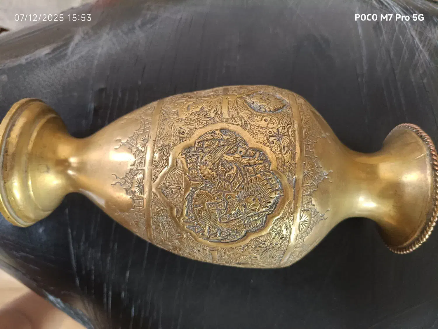 گلدون فلزی|صنایع دستی و سایر لوازم تزئینی|مرودشت, فاز دوم شهرک فرهنگیان|دیوار