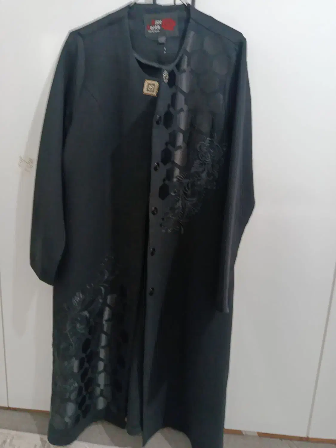 لباس|لباس|مشهد, سیس‌آباد|دیوار