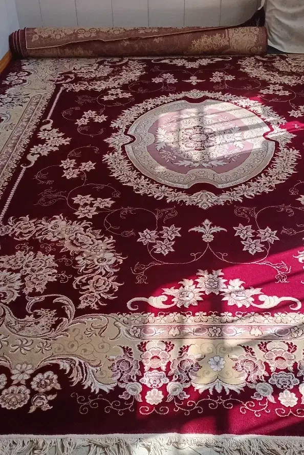 ۳ عدد فرش به فروش میرسد|فرش|تربتحیدریه, کوی شهید احمدزاده ملکی|دیوار