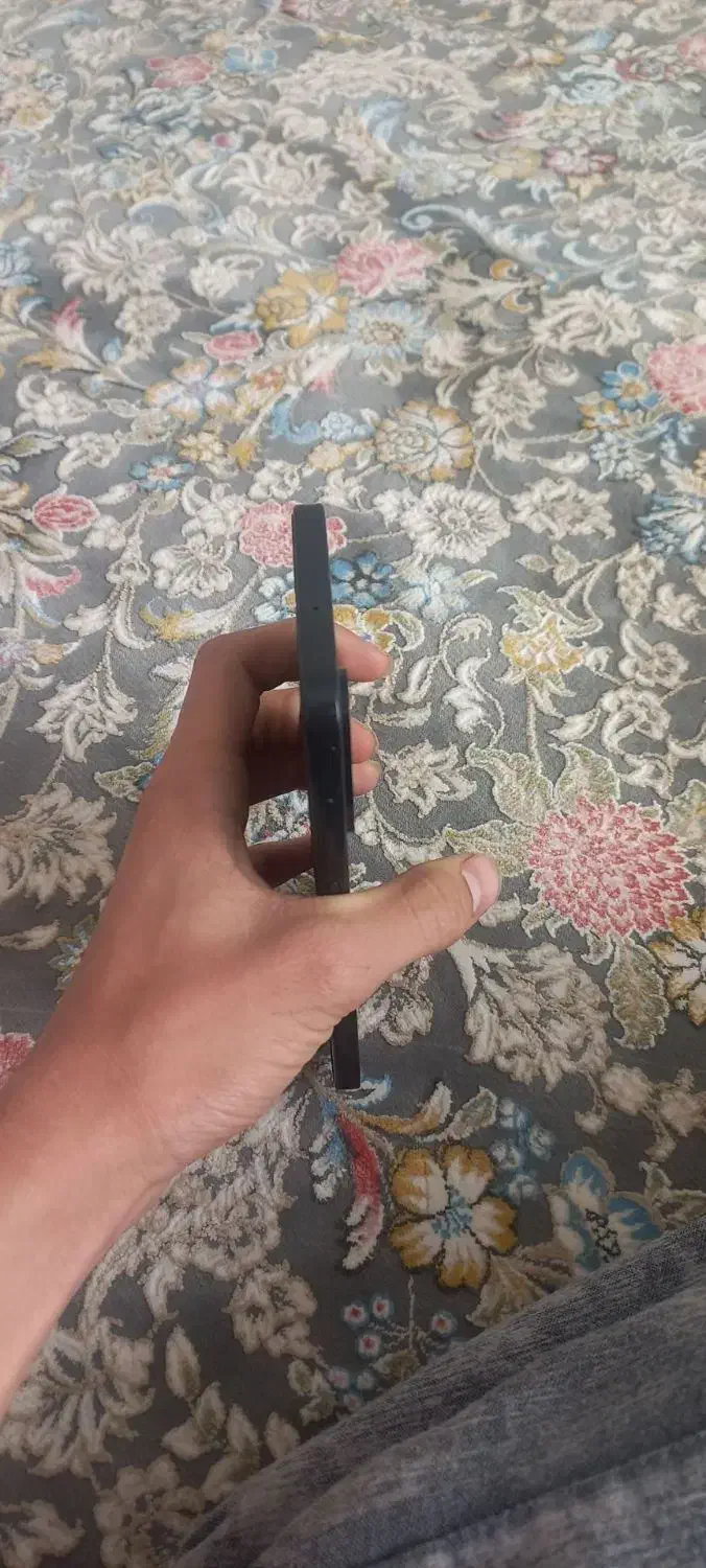 a17|موبایل|اقبالیه, |دیوار