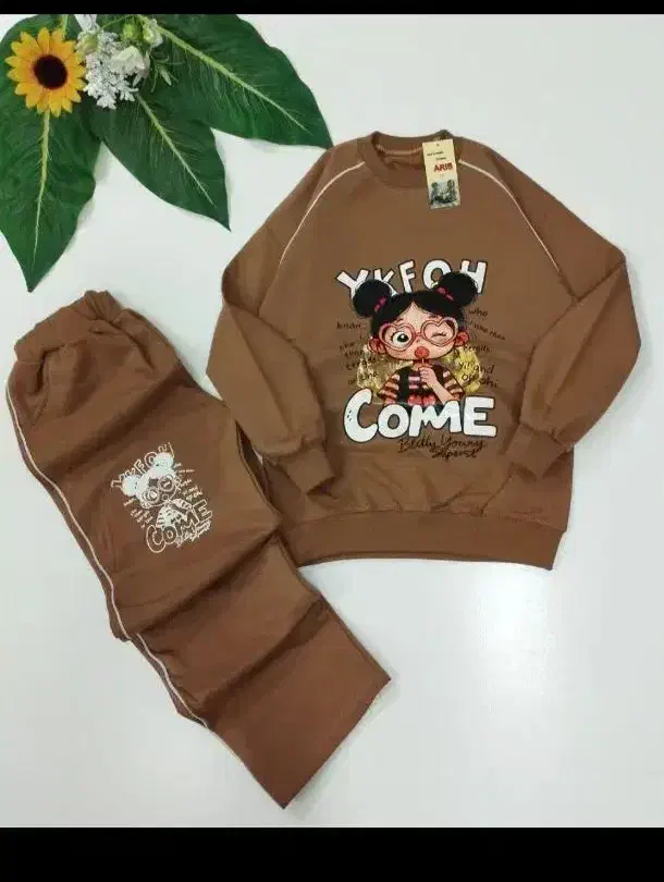 لباس بچگونه|کفش و لباس بچه|قم, شهرک مهدیه (مدرس)|دیوار