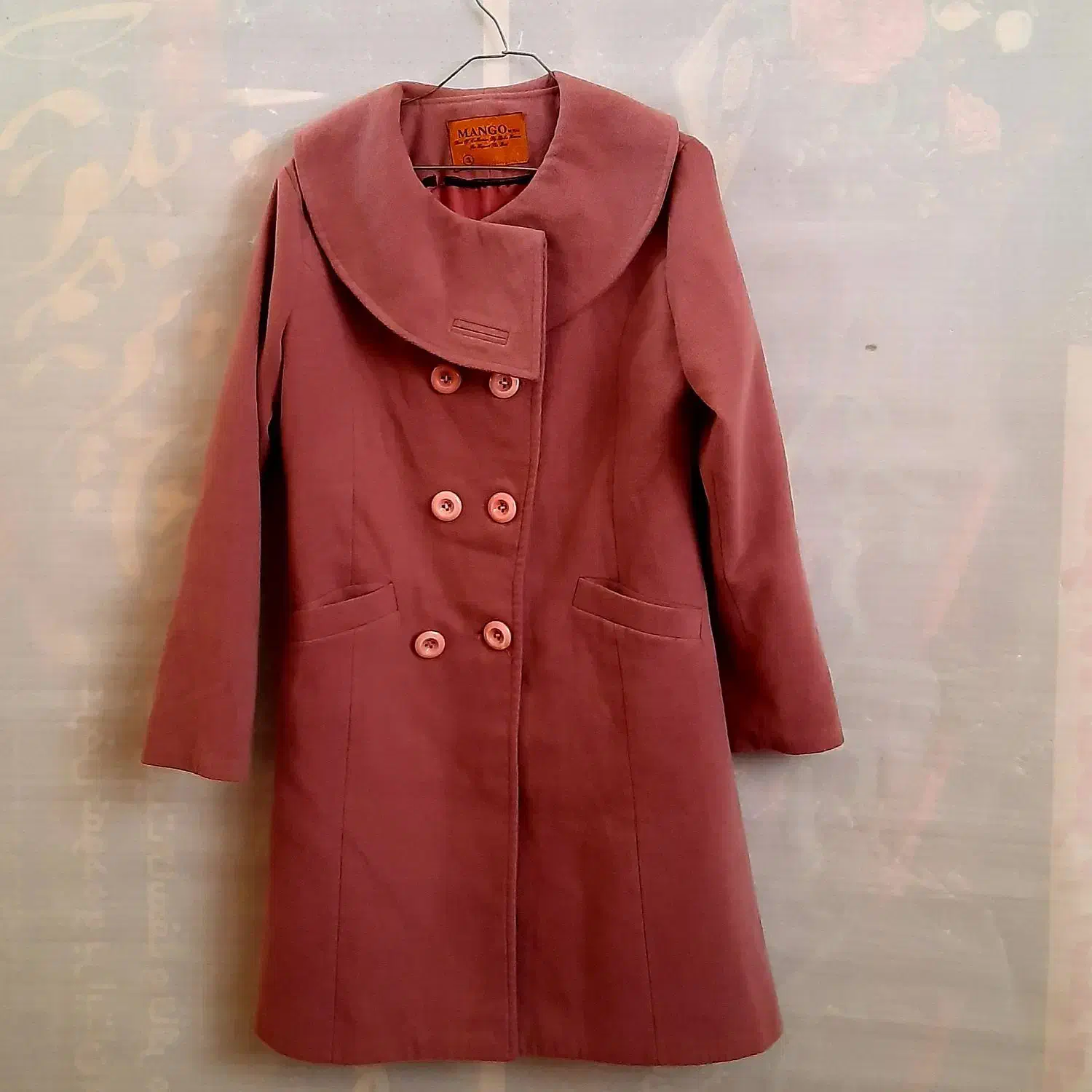 چند عدد لباس گرم (سایز 38) چک صیادی|لباس|اردکان, |دیوار