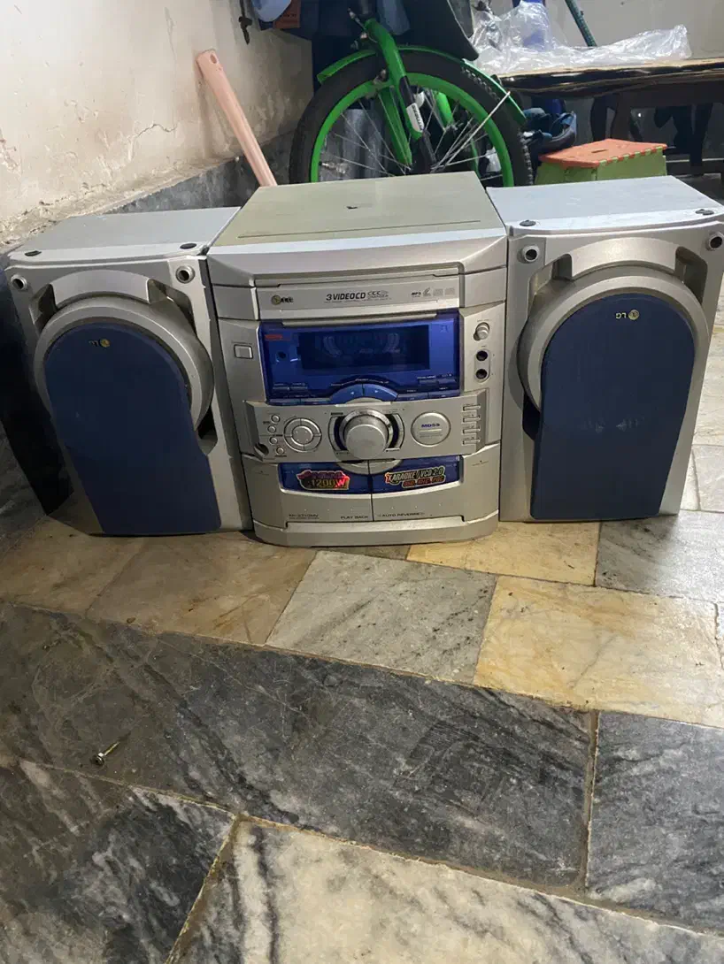 ظبط و رادیو ال جی قدیمی اصل|سیستم صوتی خانگی|لولمان, |دیوار