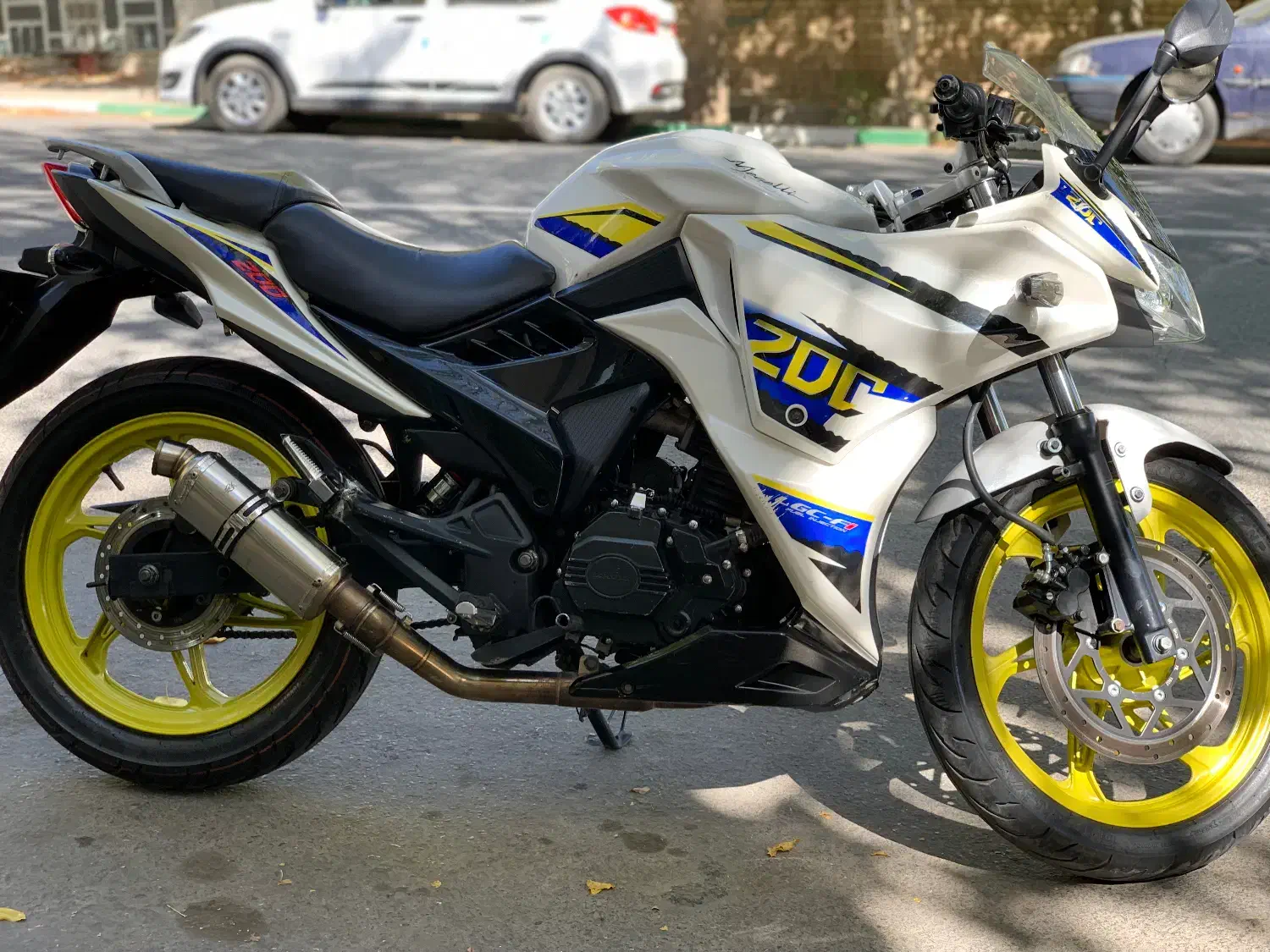 موتور مگلی200|موتورسیکلت|دلیجان, |دیوار