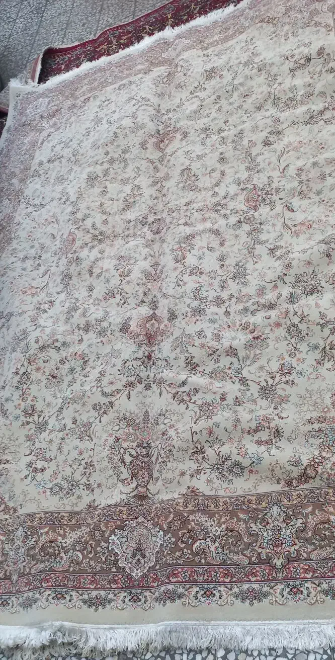 چند عدد فرش ۹ و ۶ متری ماشینی|فرش|رشت, ساغری سازان|دیوار