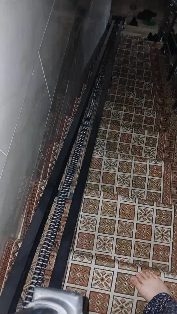 یک پله برقی نو بدون استفاده|مصالح و تجهیزات ساختمان|شاهینشهر, شهرک گلدیس|دیوار