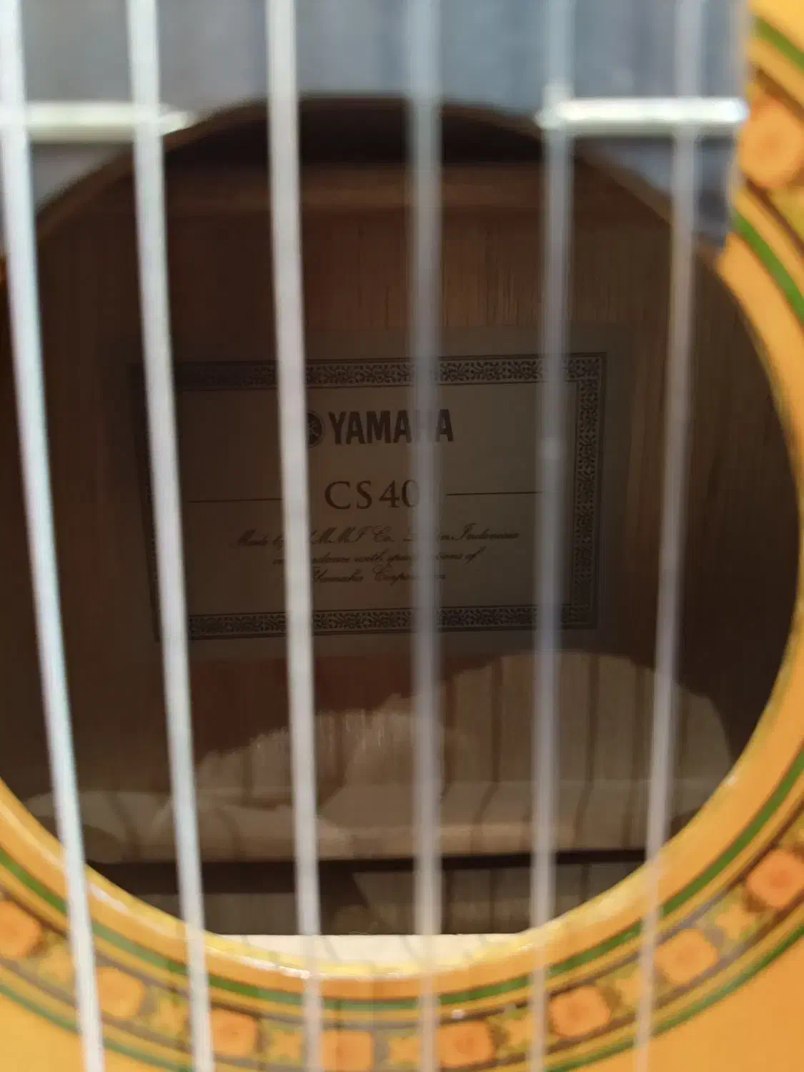 گیتار یاماها cs40|گیتار، بیس، امپلیفایر|نیشابور, امین اسلامی|دیوار