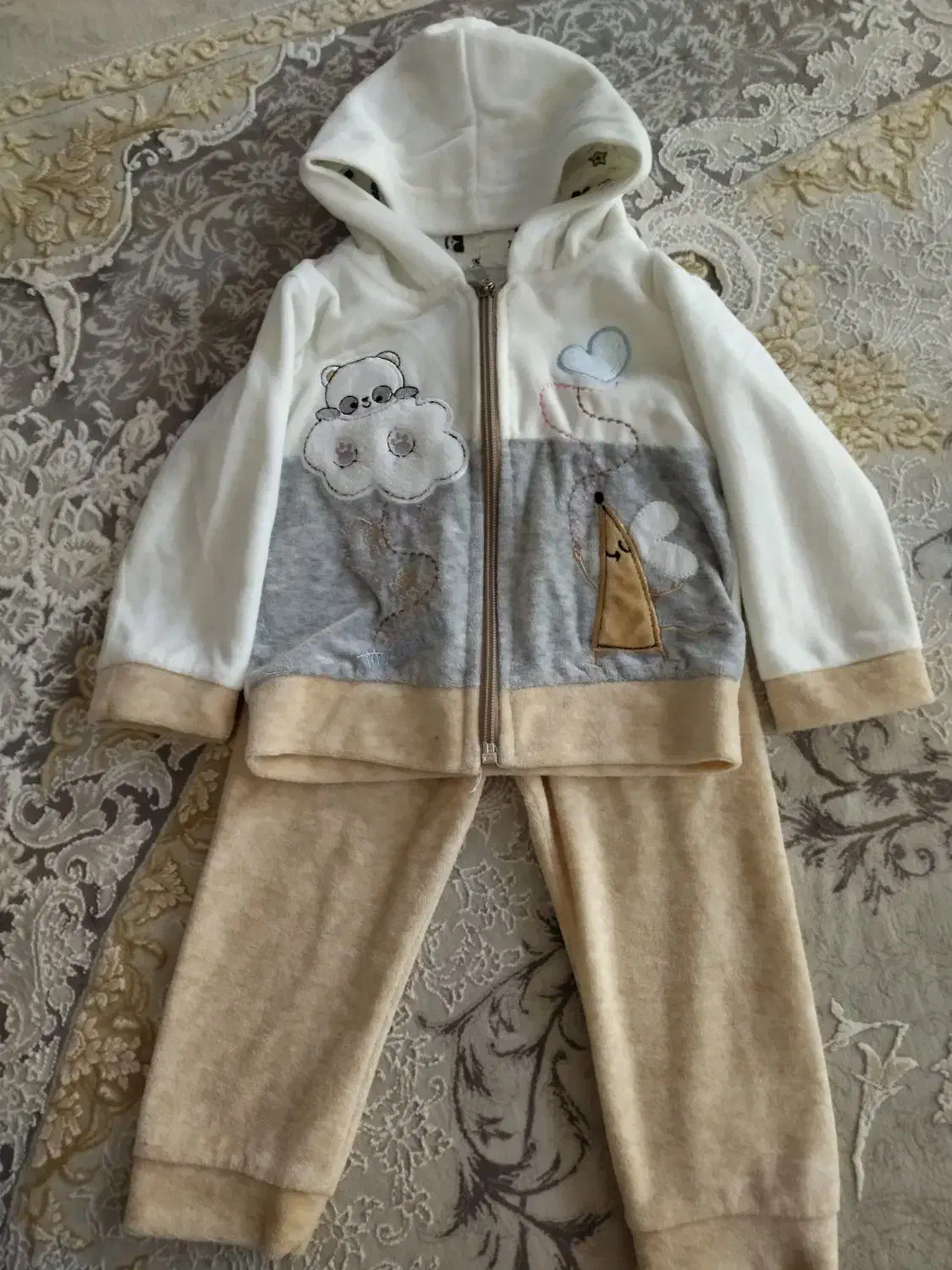 ست مخمل نو|کفش و لباس بچه|نیشابور, هفده شهریور|دیوار