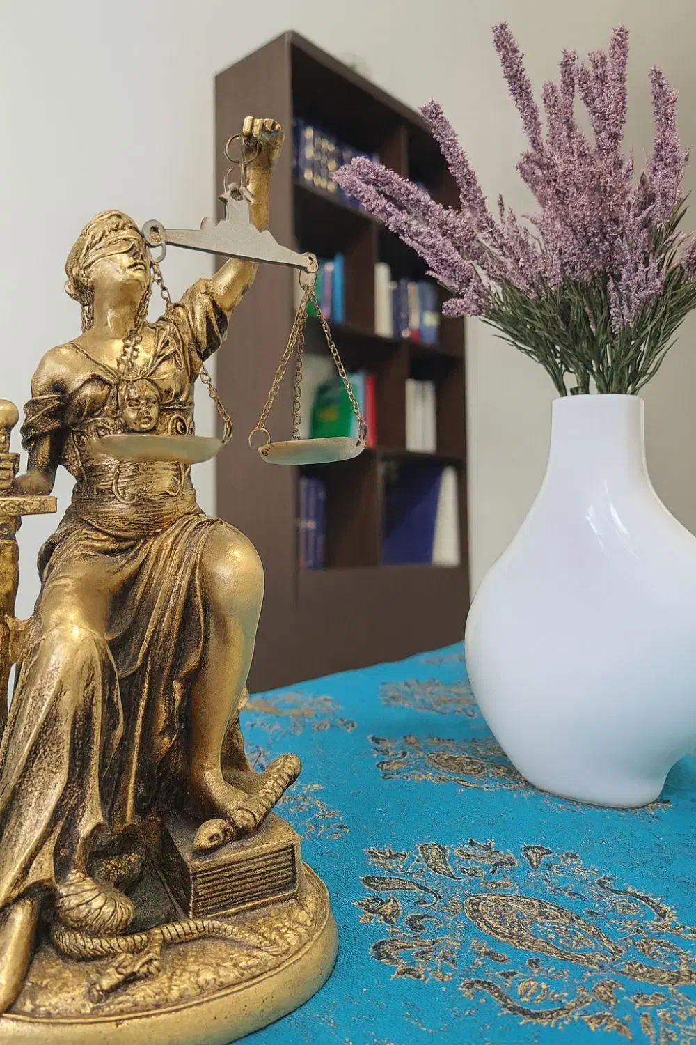 وکیل خانواده طلاق مهریه و نفقه پیگیری تا آخر کار|خدمات مالی، حسابداری، بیمه|الوند, |دیوار