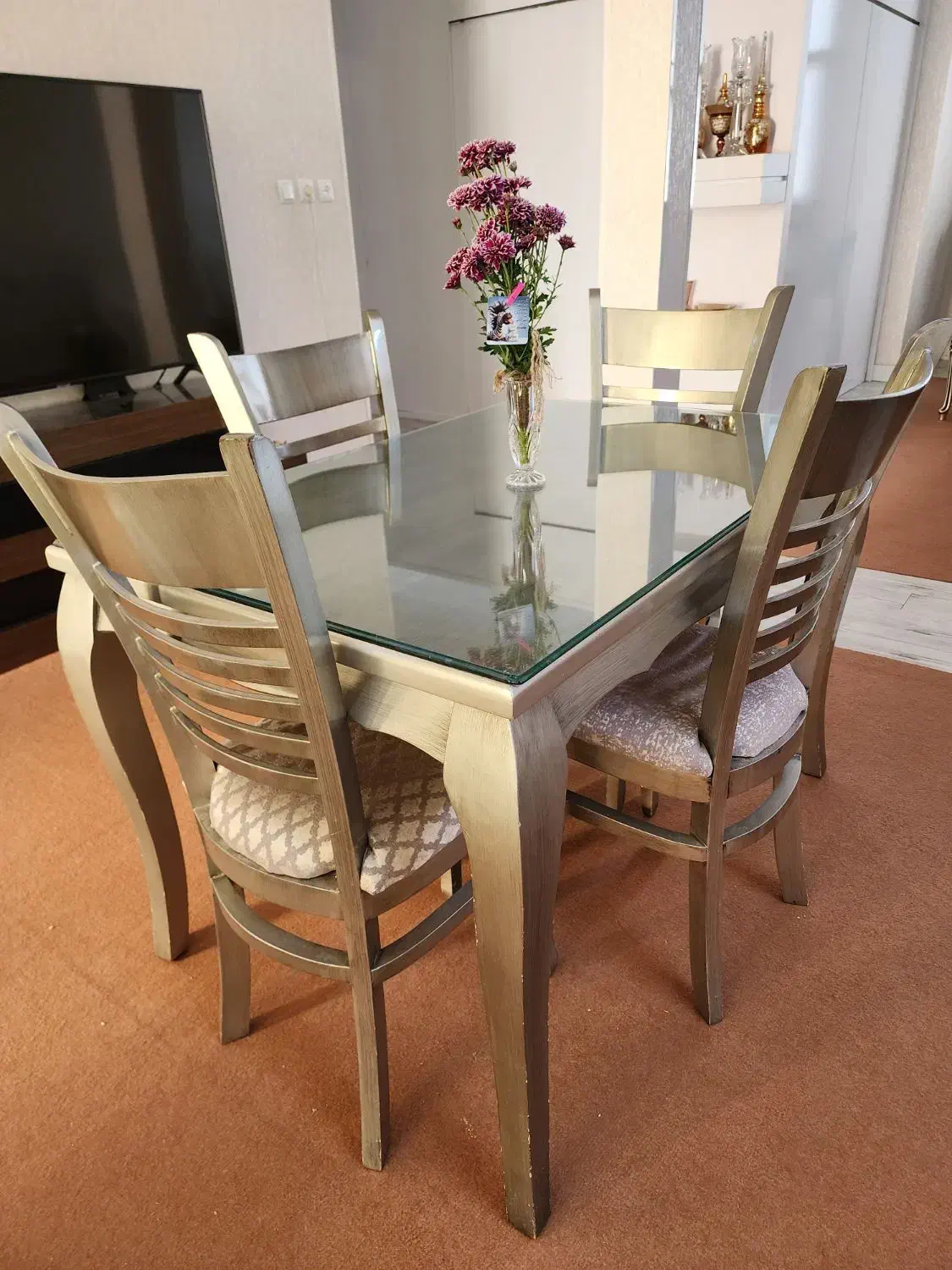 میز ناهار خوری 6 نفره|میز و صندلی غذاخوری|قم, باسکول|دیوار