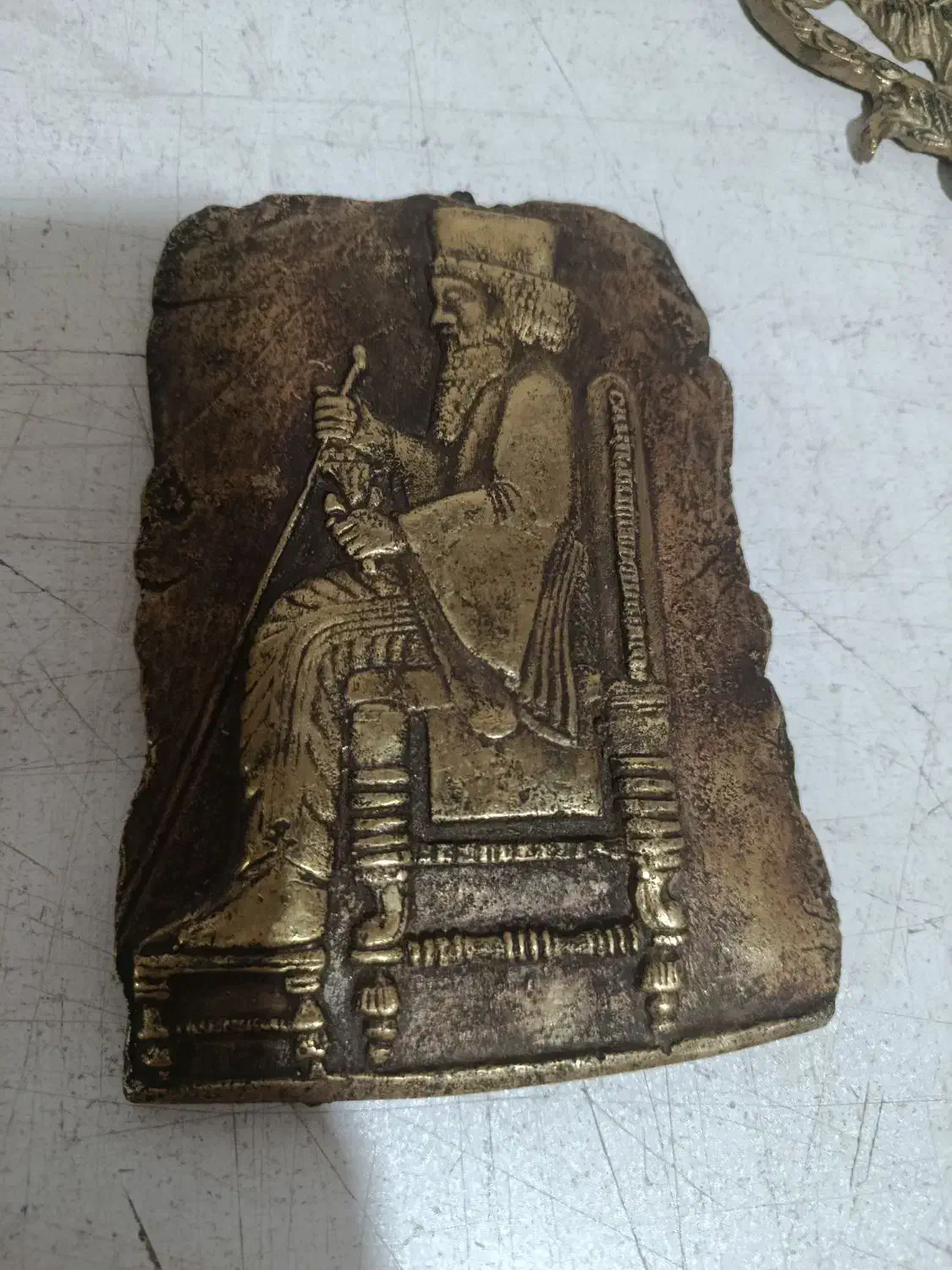 کتیبه ی برنزی عتیقه|کلکسیون اشیاء عتیقه|سهند, |دیوار