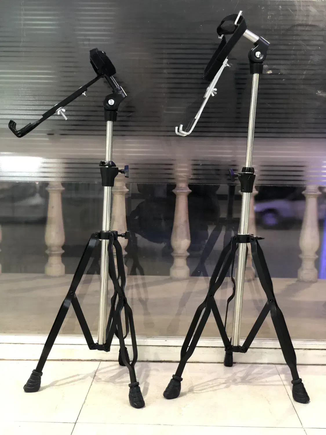 پایه داربوکا و جیمبی|درام و پرکاشن|بابل, |دیوار