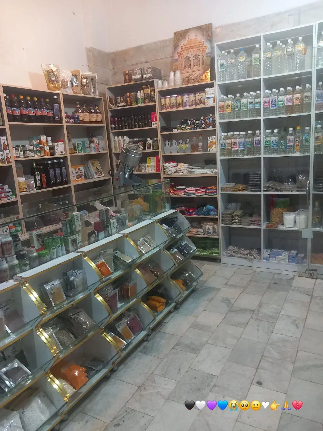 واگذاری کلیه لوازم اجناس تجهیزات عطاری|اجارهٔ مغازه و غرفه|محمدشهر, محمدشهر|دیوار