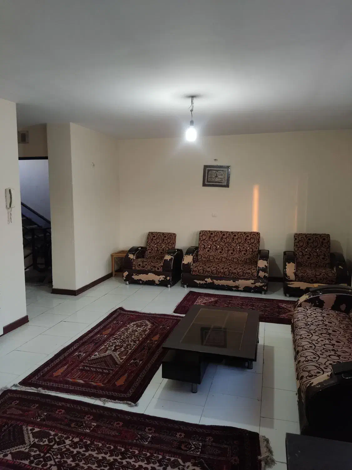 اجاره سوییت. ساعتی و روزانه|اجارهٔ کوتاه‌مدت آپارتمان و سوئیت|هشتگرد, شهرک بوستان|دیوار