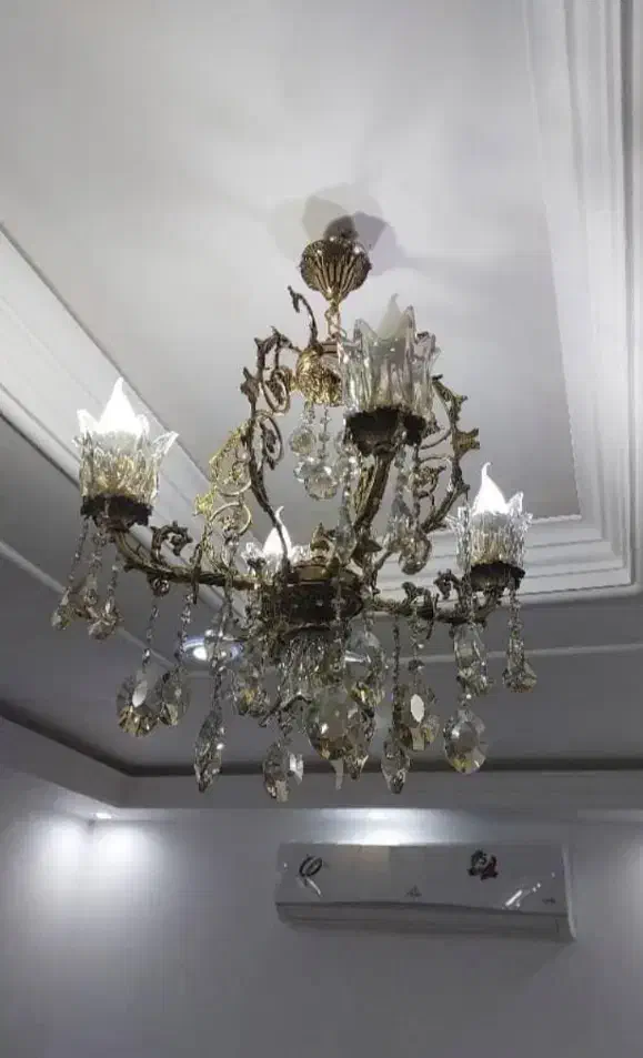 2 عدد لوستر برنزی اصل|لوستر و چراغ آویز|خرمآباد, |دیوار