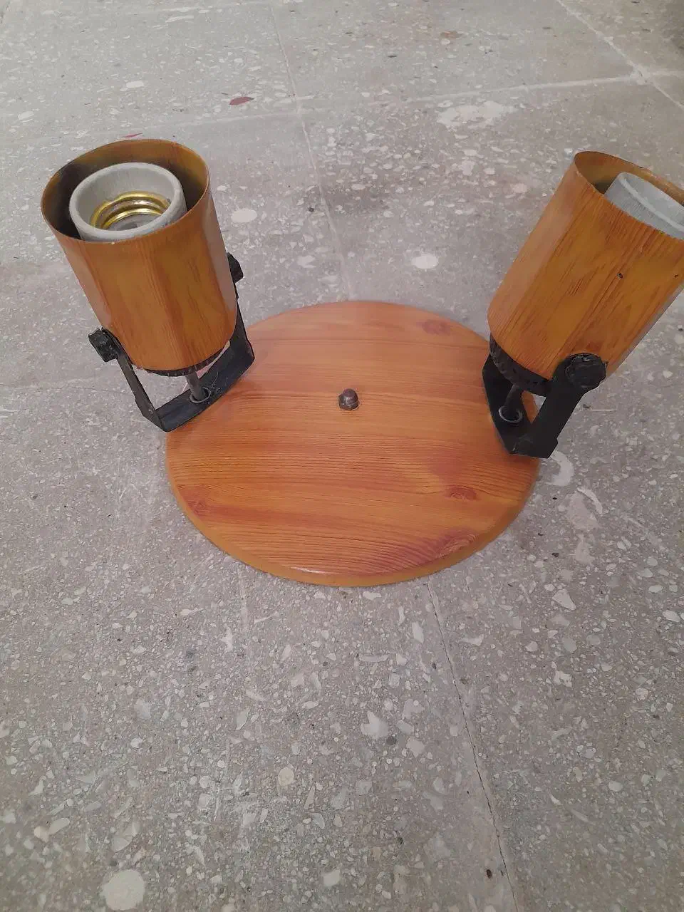 دوتا از این لوستر دو شاخه مناسب برای مغازه|لوستر و چراغ آویز|نهاوند, |دیوار