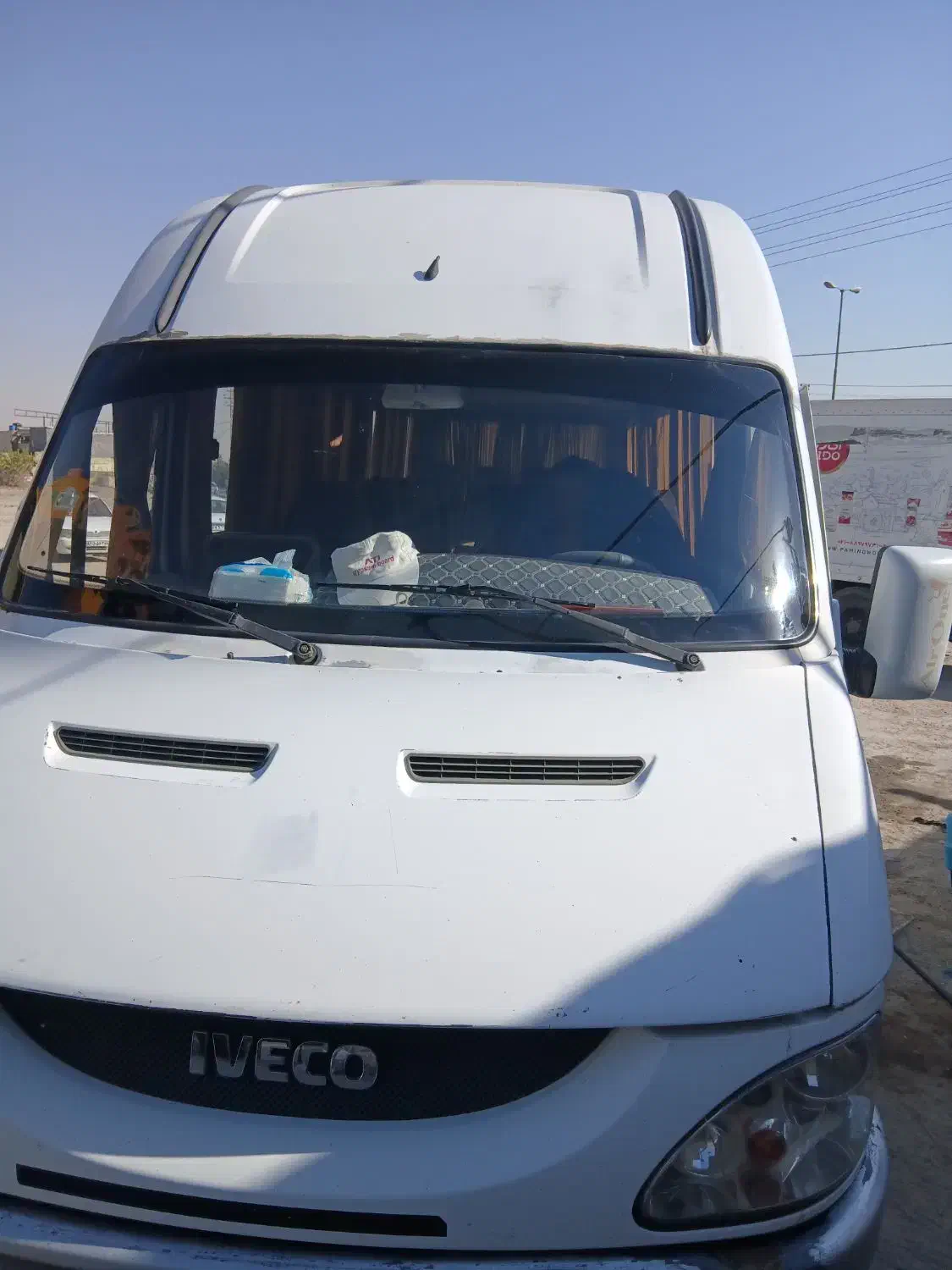 ون مینی بوس دربستی|خدمات حمل و نقل|اصفهان, باغ فدک|دیوار