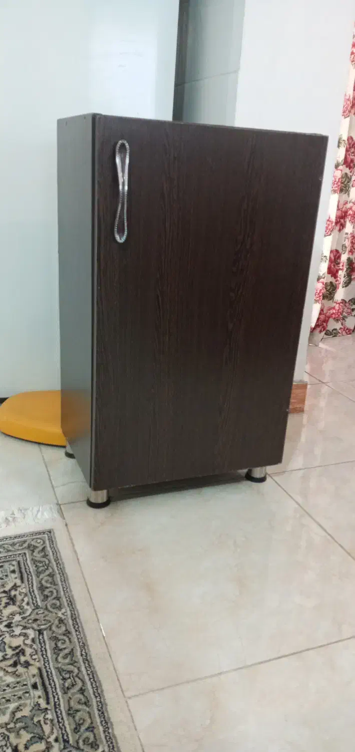 جاکفشی|جاکفشی، کمد، دراور|رشت, حمیدیان|دیوار