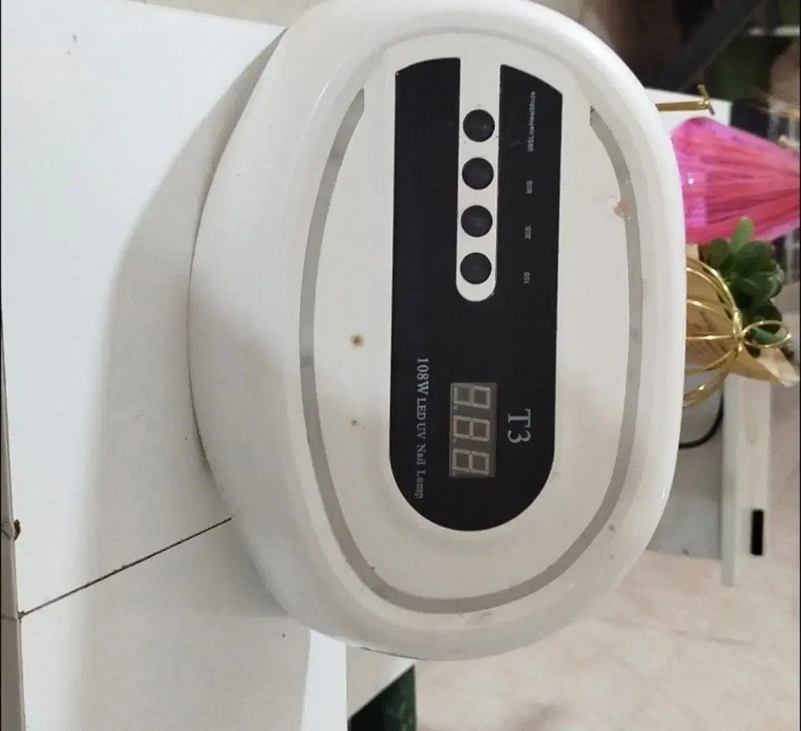 دستگاه یووی ناخن|آرایشی، بهداشتی، درمانی|آبیک, |دیوار