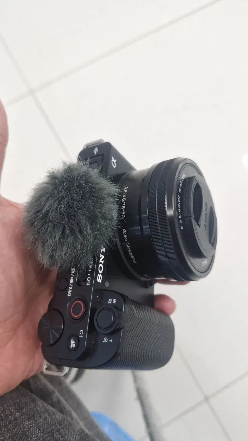 دوربین سونی zve10 با لنز ۱۶ ۵۰ مشابه اکبند|دوربین عکاسی و فیلمبرداری|یاسوج, |دیوار