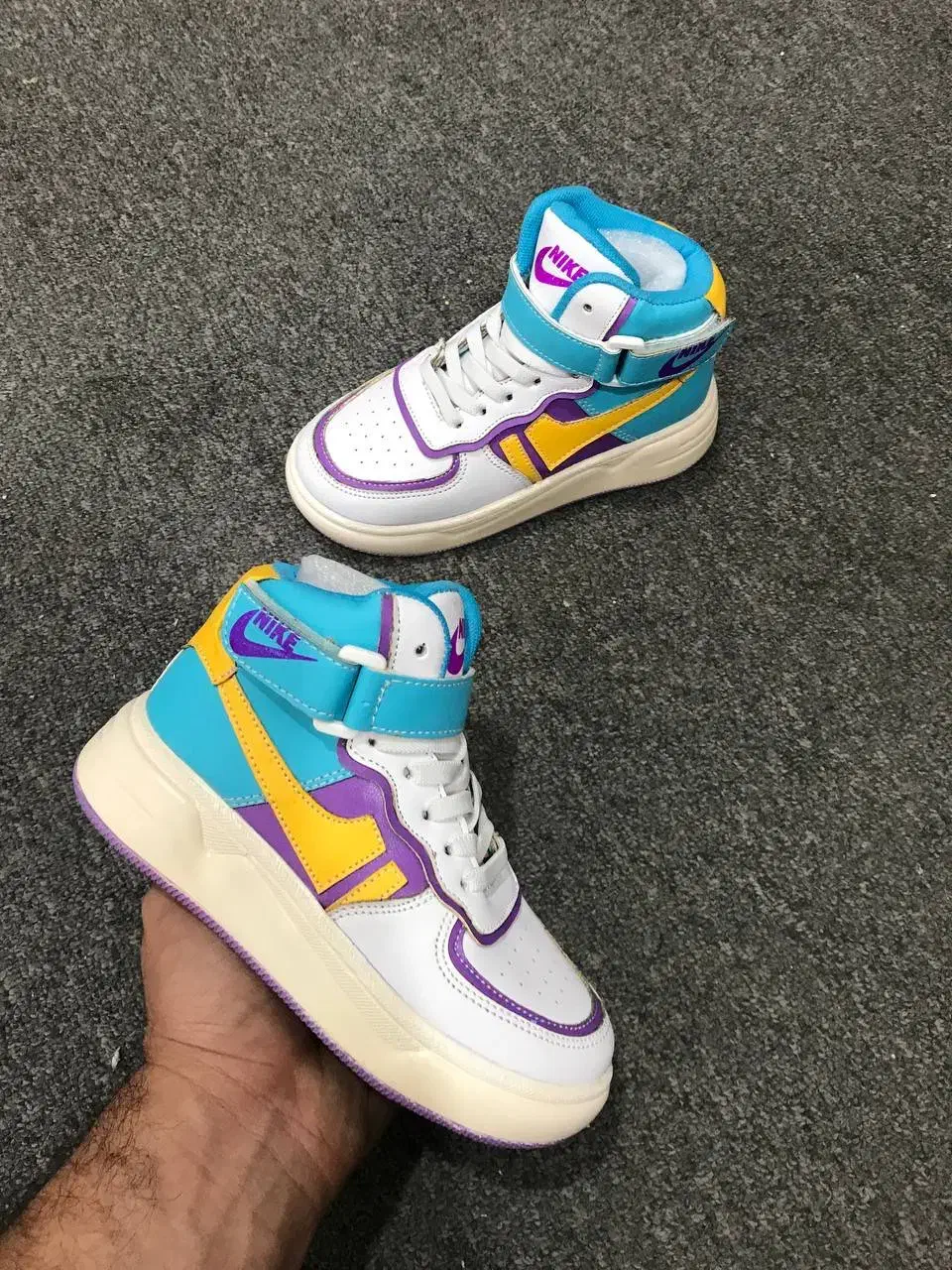 کتونی ساقدار اف خورده|کفش و لباس بچه|اسلام‌شهر, مطهری|دیوار