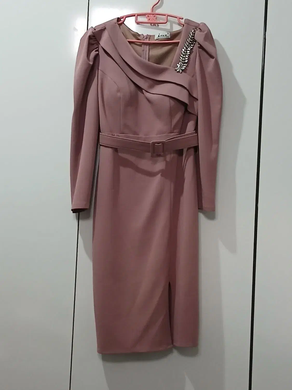 لباس مجلسی بلند|لباس|ورزقان, |دیوار