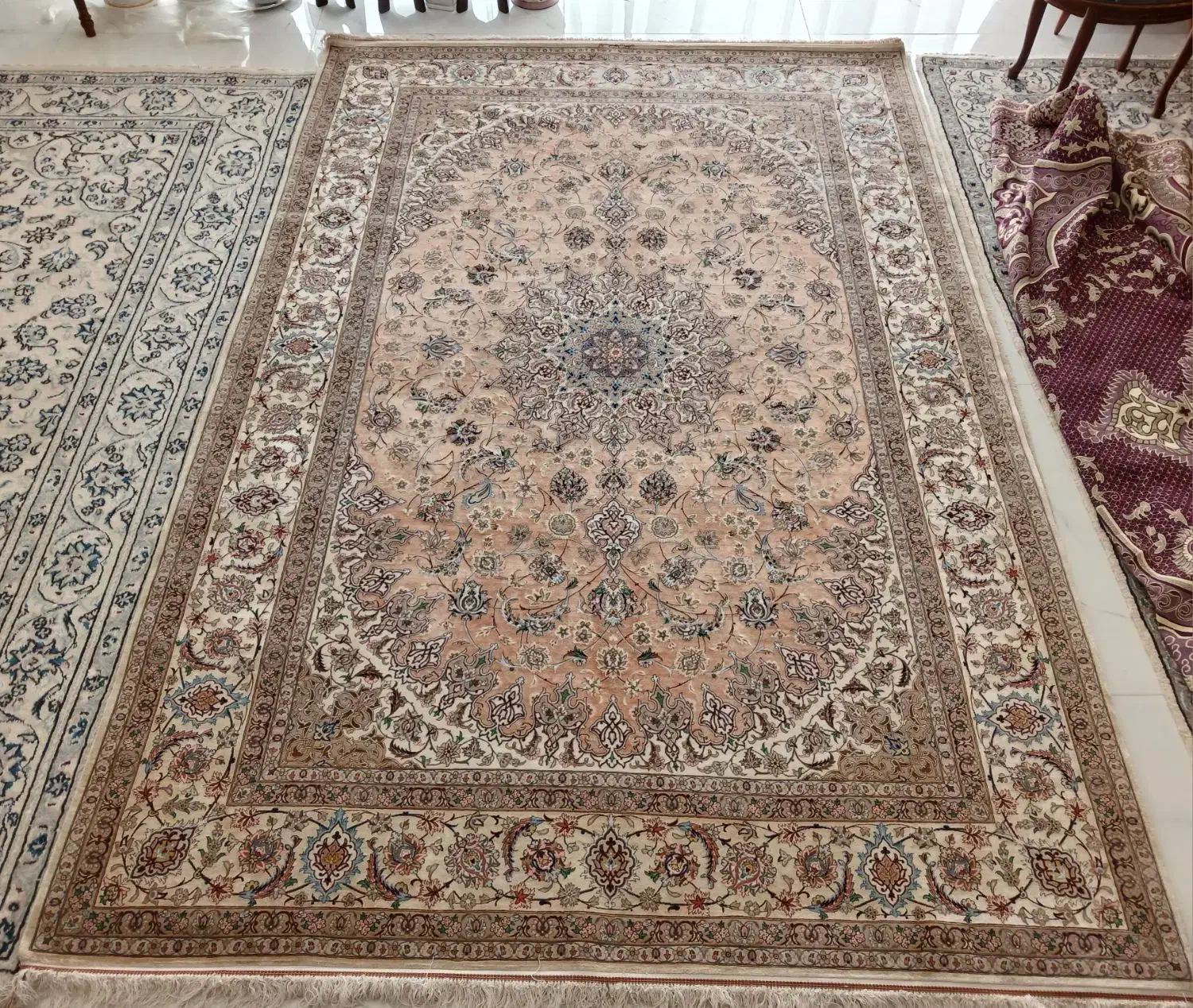 فرش اصفهان دست بافت ابریشم|فرش|اصفهان, ملکشهر|دیوار