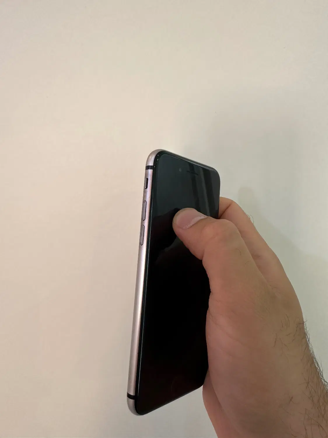 iPhone 8 64 LLA|موبایل|تهران, عباسآباد|دیوار