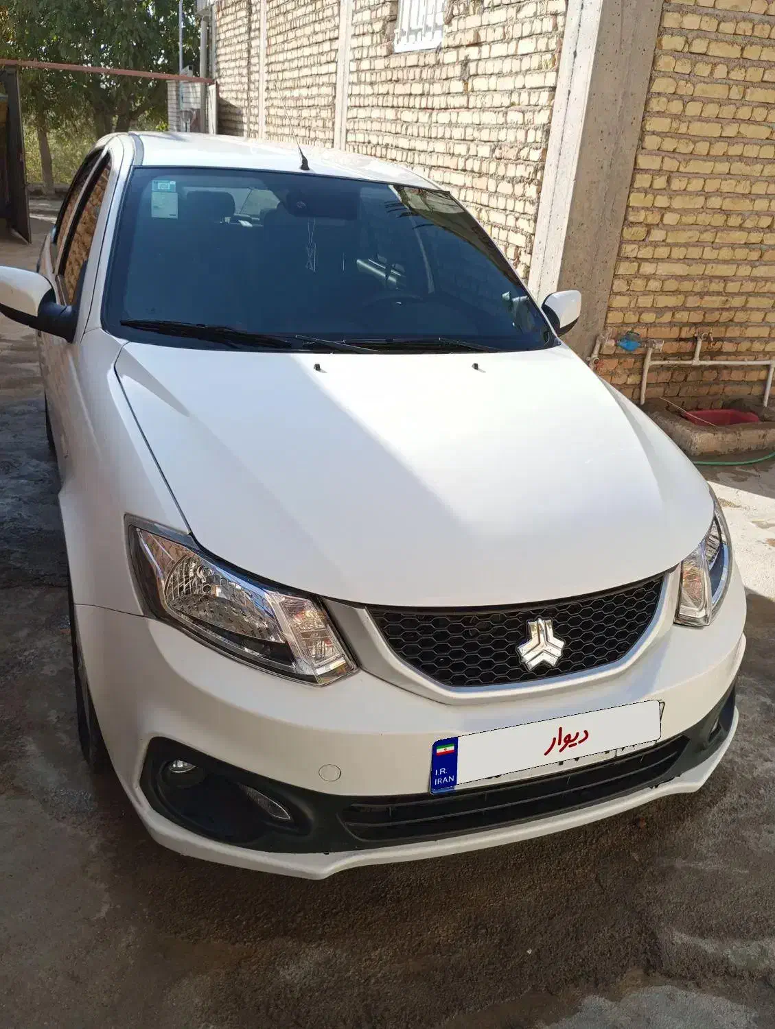 ساینا اس مدل 402|خودرو سواری و وانت|لردگان, |دیوار