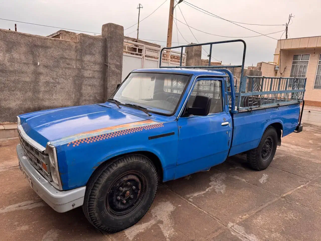 نیسان مدل 83|خودرو سواری و وانت|ایلام, |دیوار