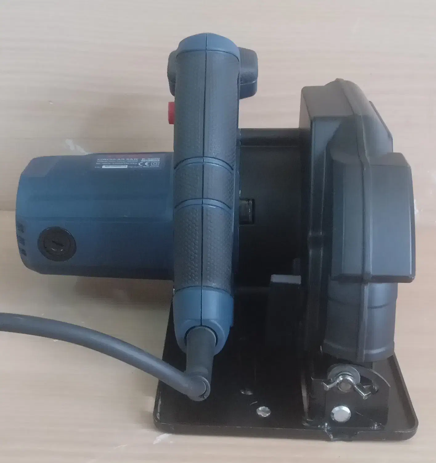 اره گردبر ایوک ۱۵۰۰ وات نو|ماشین‌آلات صنعتی|زنجان, |دیوار