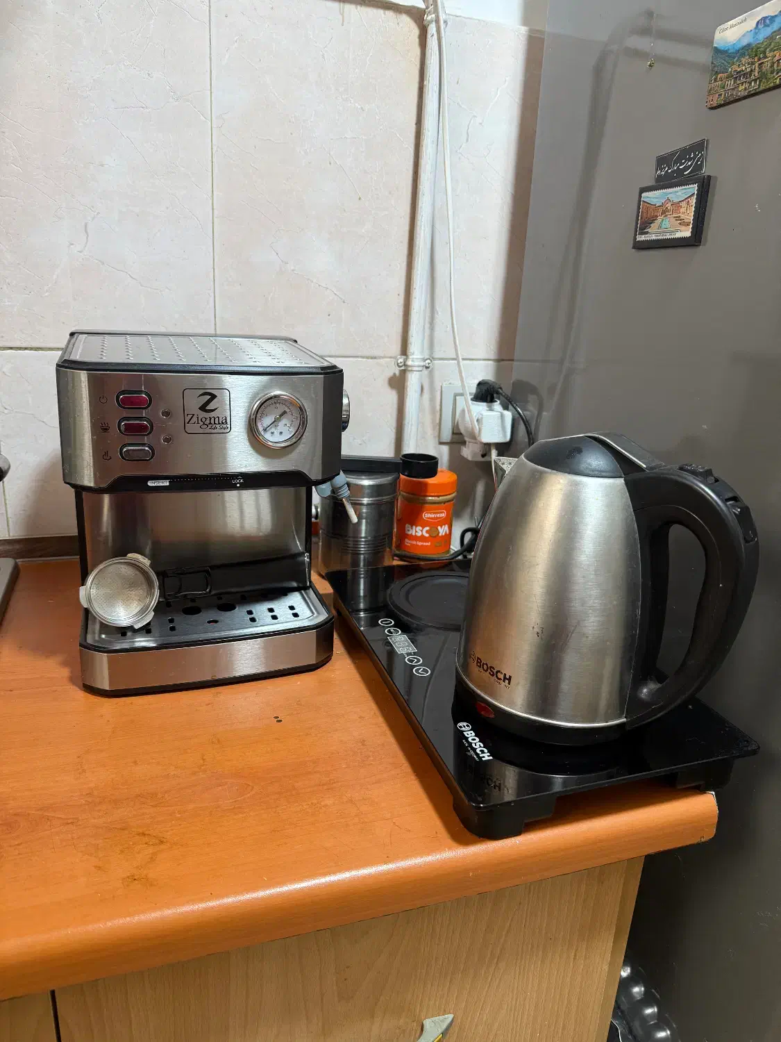 چایساز بوش و قهوه ساز|سماور، چایساز، قهوهساز|لاهیجان, کوی استادان|دیوار