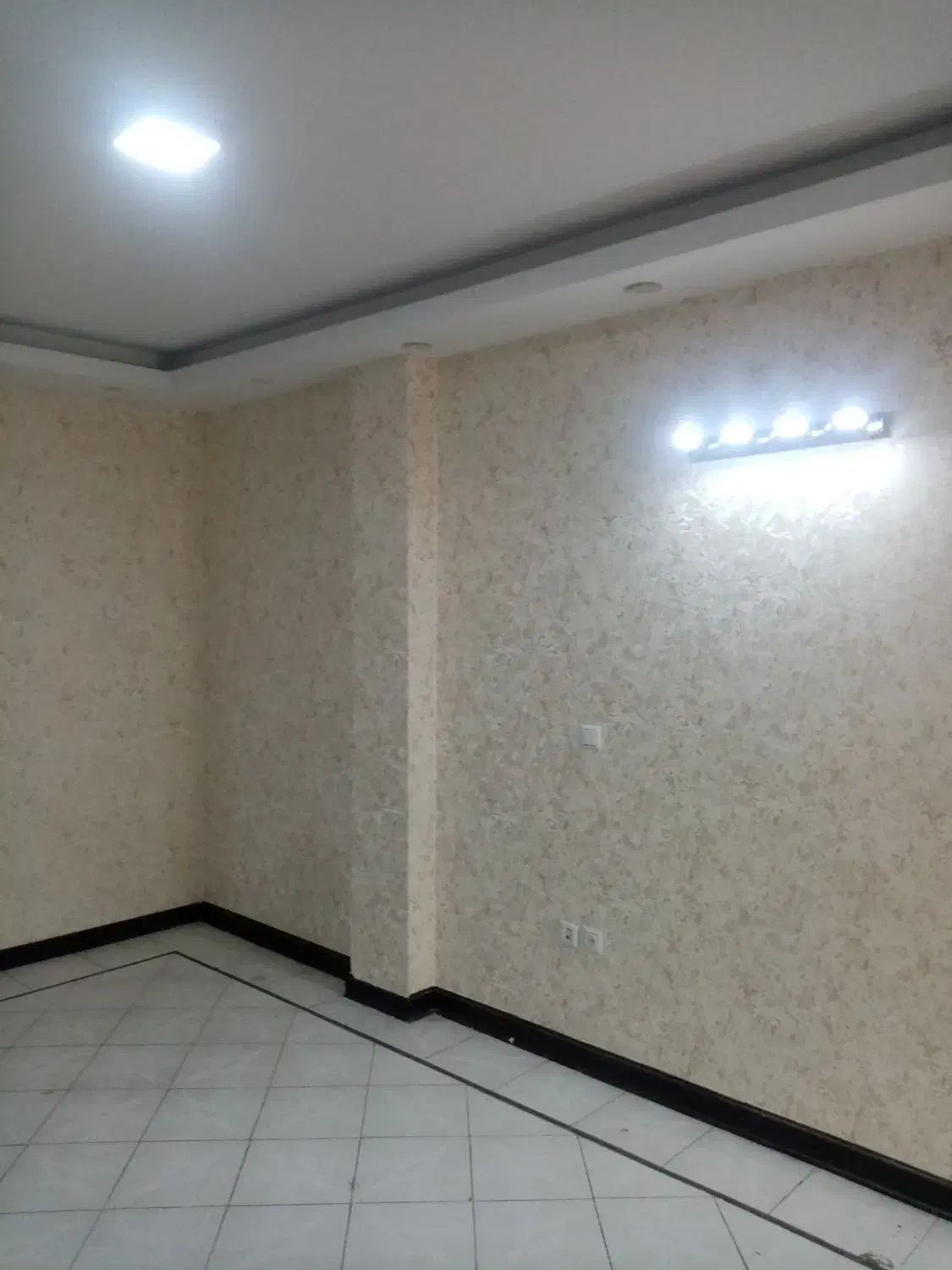 95 متربر ستارخان دفترکار 3 اتاق ط3 با اسانسور|اجارهٔ دفتر کار، اتاق اداری، مطب|تهران, توحید|دیوار