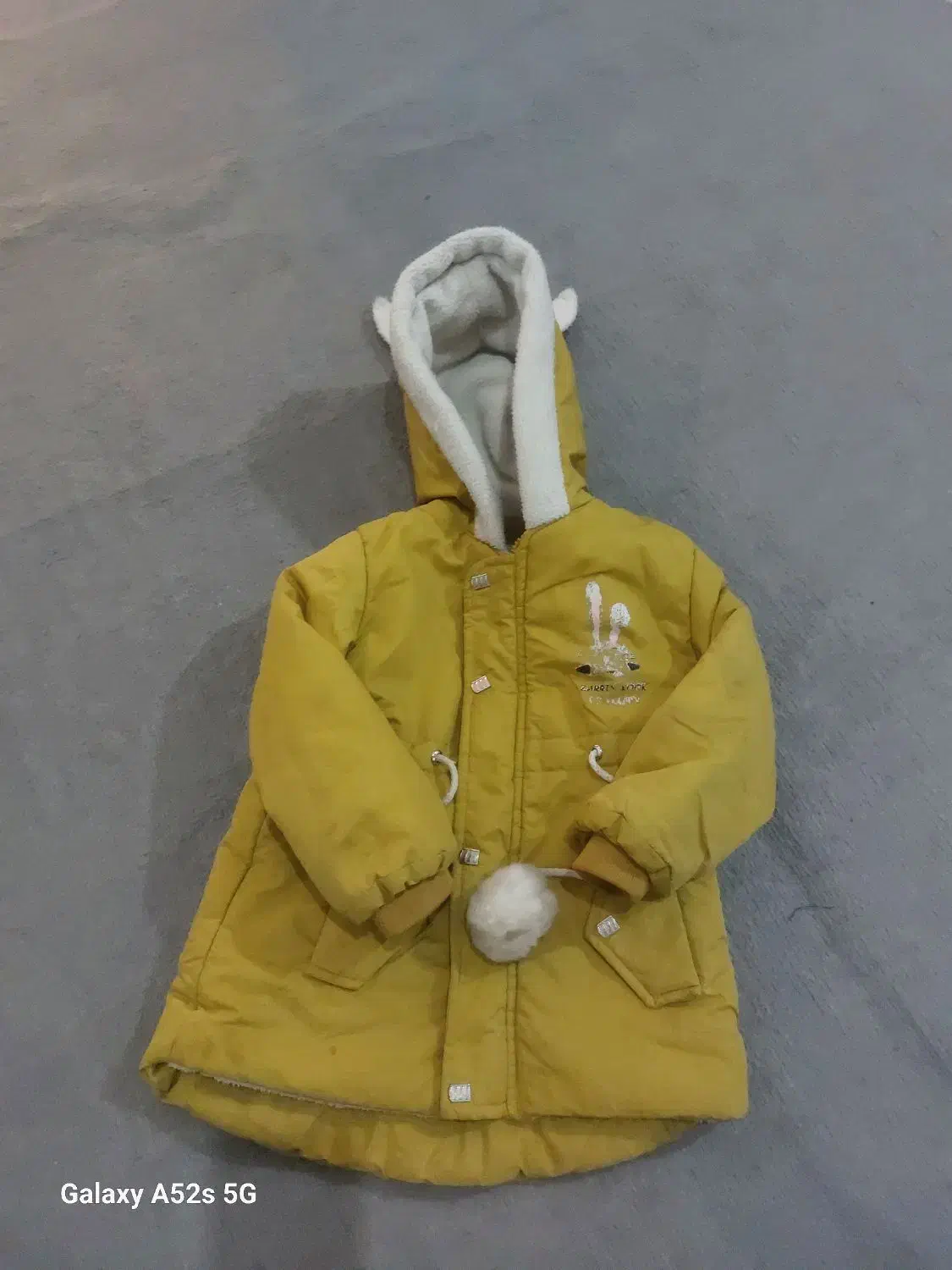 کاپشن دخترانه|کفش و لباس بچه|قم, قلعه کامکار|دیوار