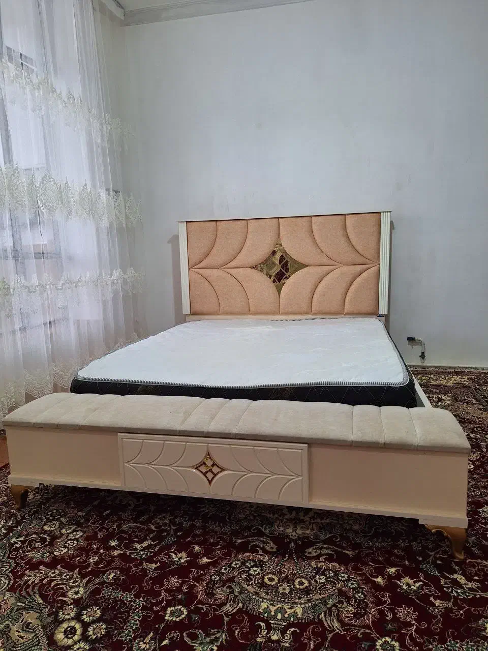 تخت خواب دونفره|تخت و سرویس خواب|مرند, |دیوار